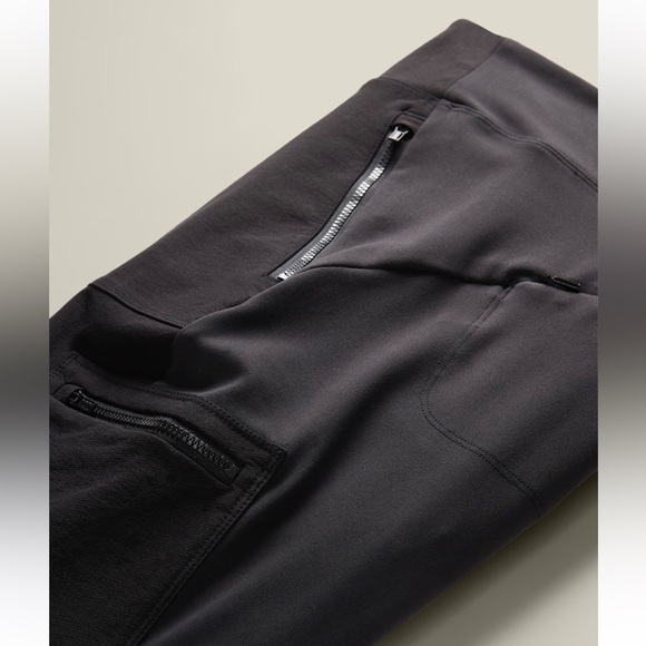 Athleta Headlands Hybrid High Rise Cargo Legging - Picture 6 of 11